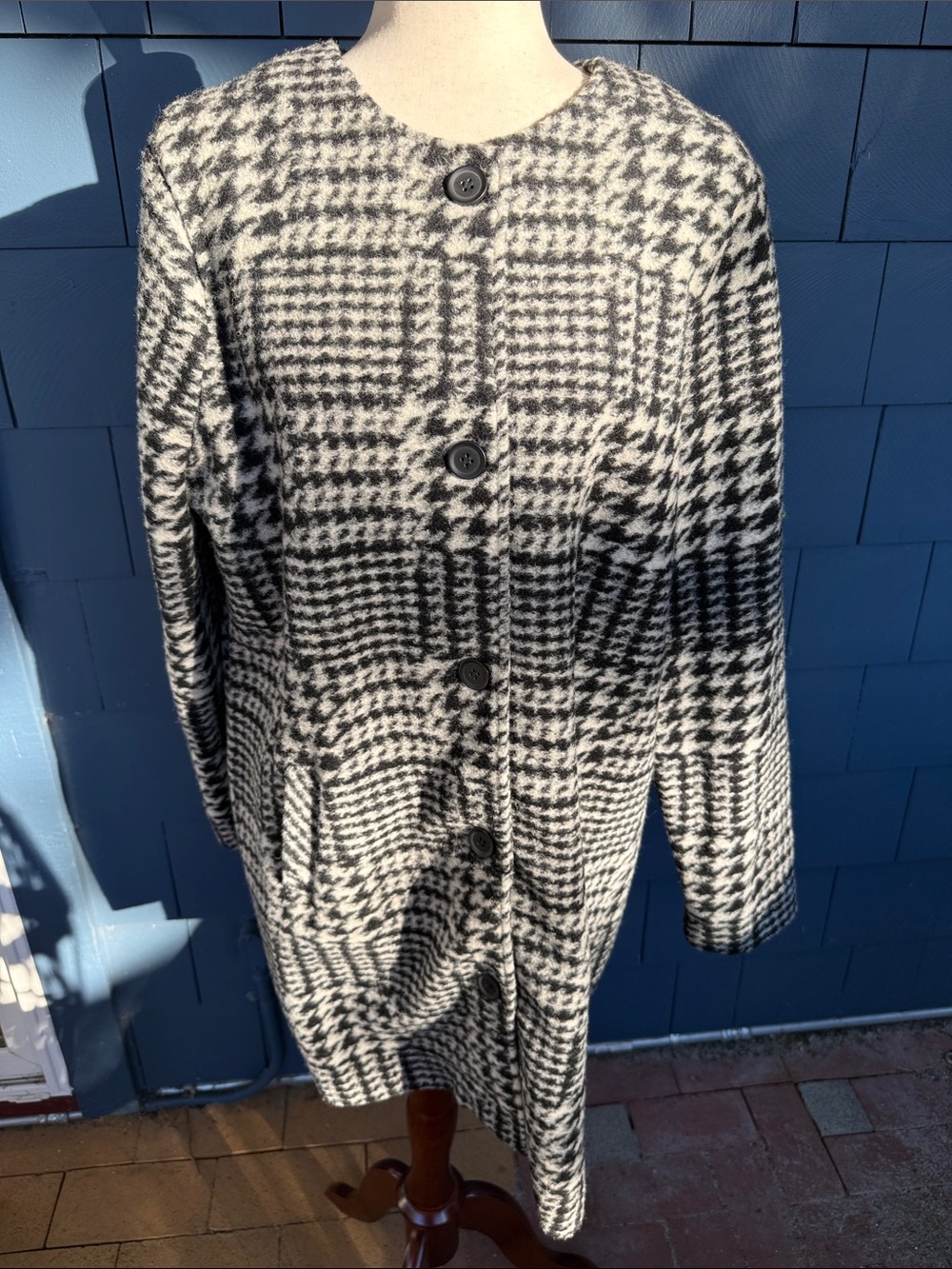 Nanette Lepore Black and White Houndstooth Long Sleeve Coat large